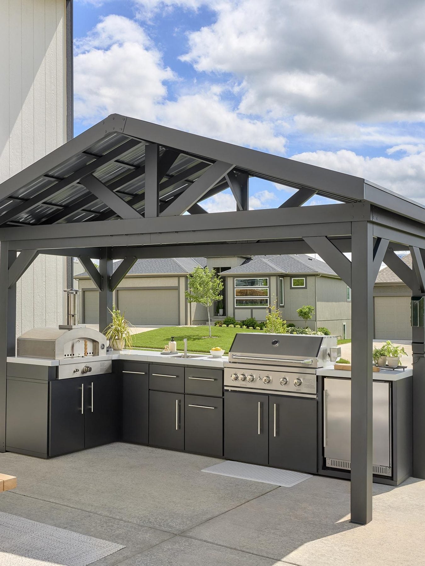 Z-Range | Galley Outdoor Kitchen